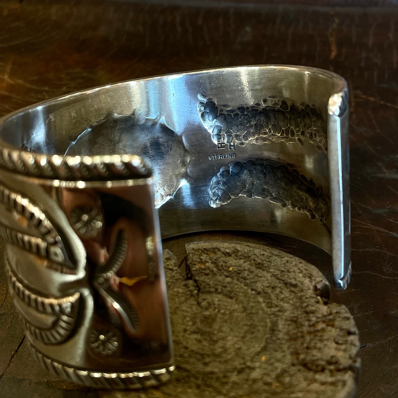 アイバンハワード（Ivan Howard) スタンプワークバングル - 3