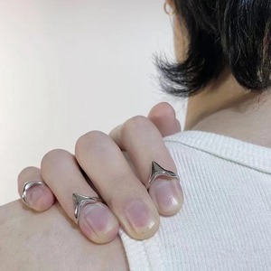 Finger ring -Solid-