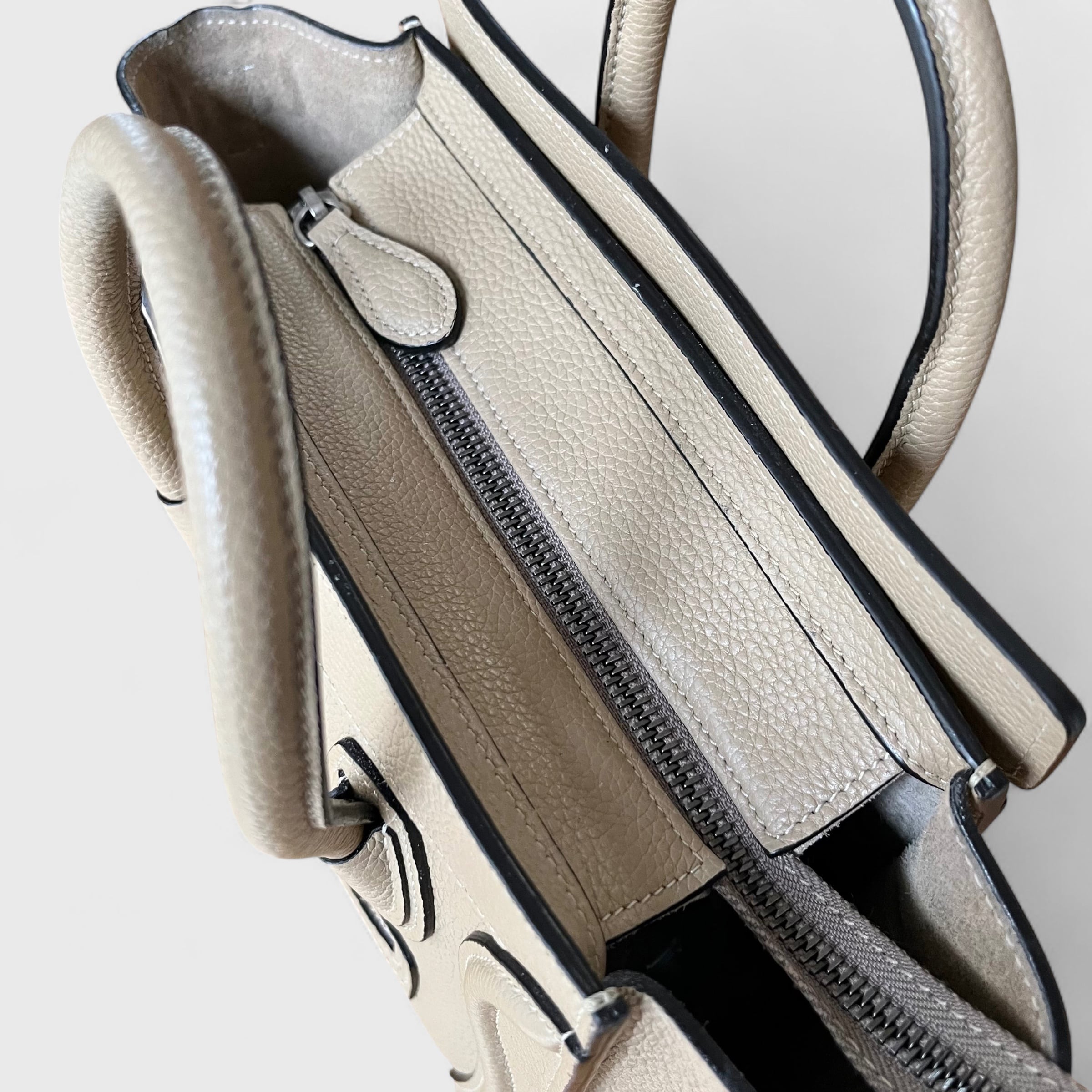 CELINE セリーヌ ラゲージ ナノ デューン | BRAND RESORT Online