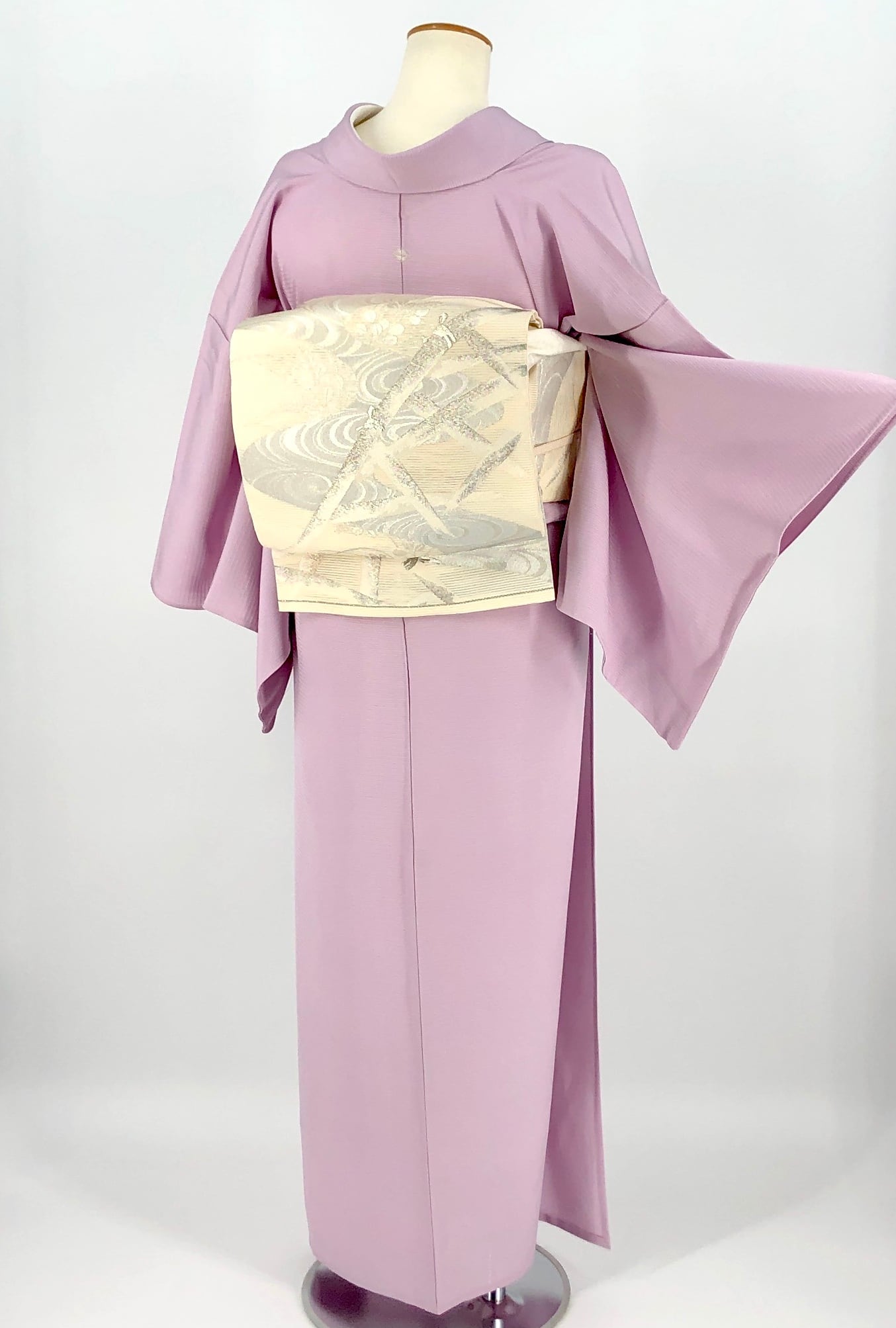 ピンク 色無地 しがない 着物 一つ紋