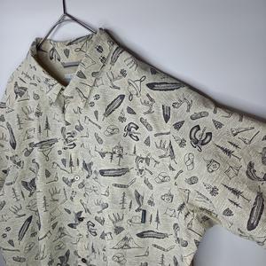 コロンビア　半袖　総柄シャツ　メタルボタン　ベージュ