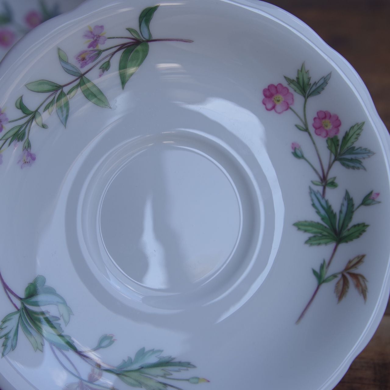 ミントン メドウ ティーカップ ソーサー Minton Meadow 花柄