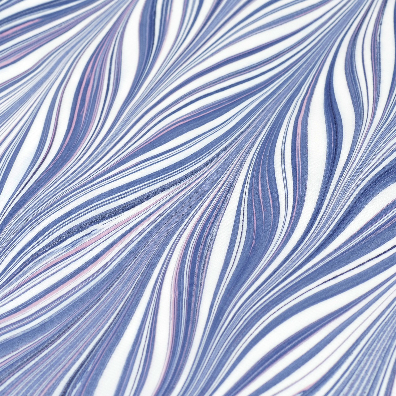 「ゆらゆらゆれる」〜紺色とピンクパープル大矢羽根〜セオアルファ