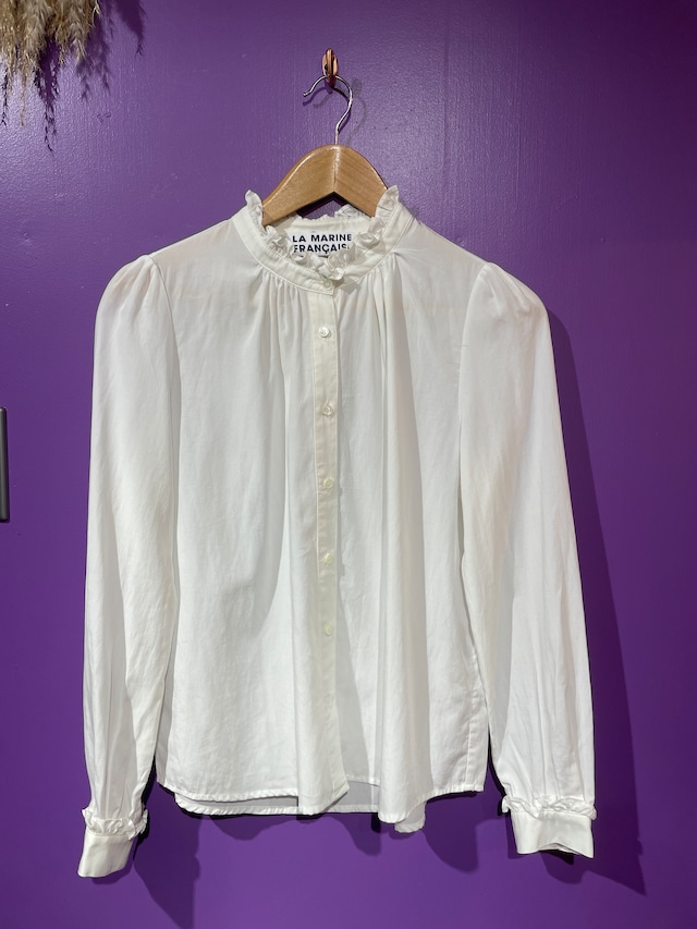 frill blouse