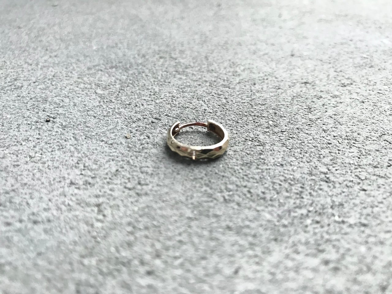 AVALANCHE GOLD & JEWELRY pierced earring 10K