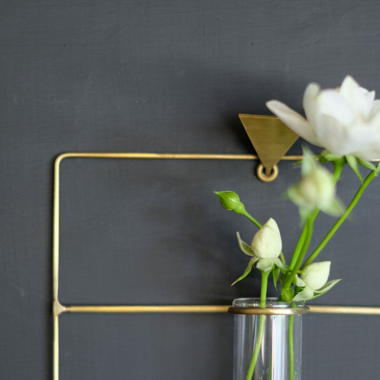 Salo Brass Pin