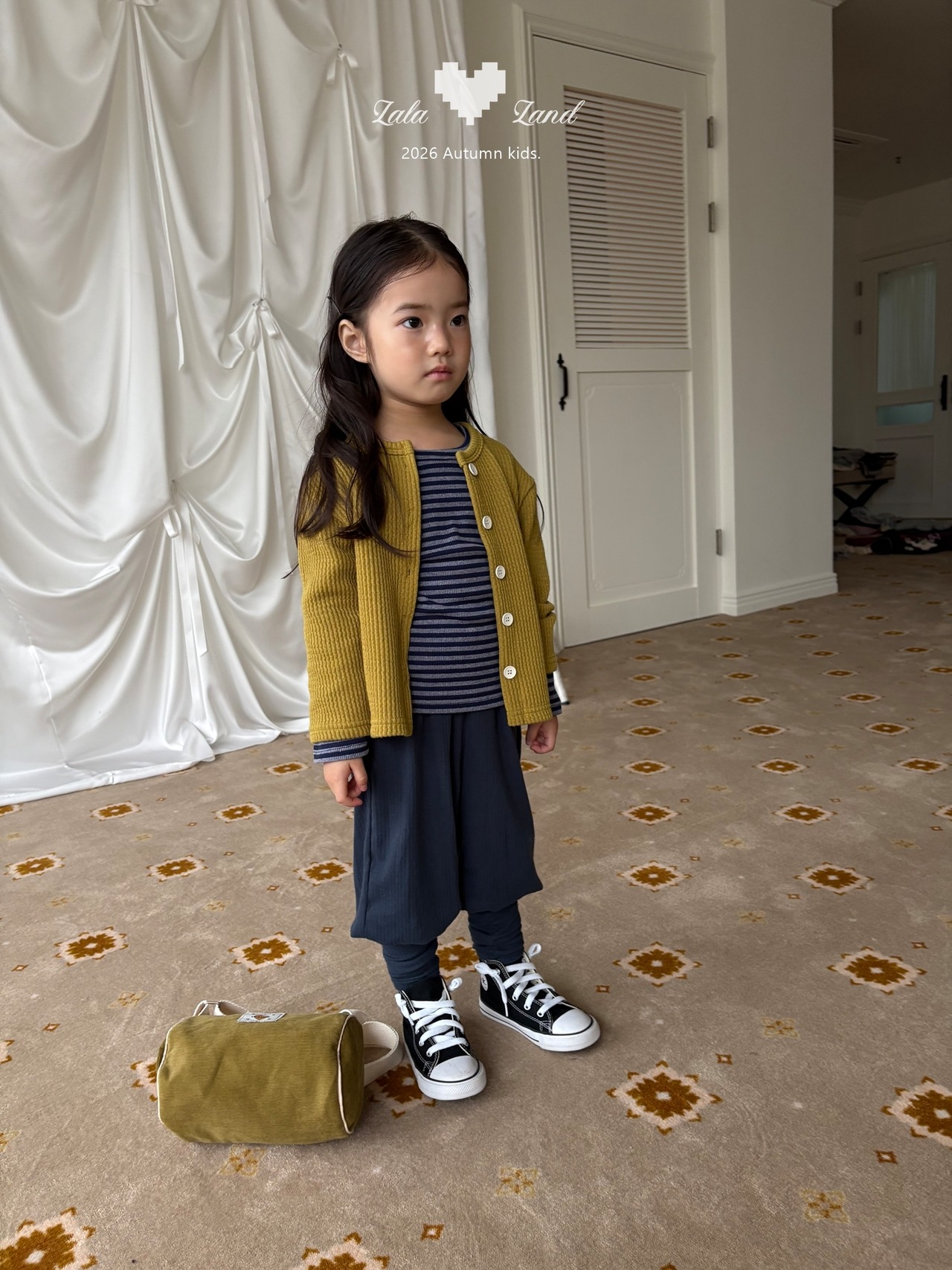 韓国子供服 / LALALAND / 26Autumn / ミューズ ストライプ Tシャツ / 秋服 / キッズ *XS~XL*