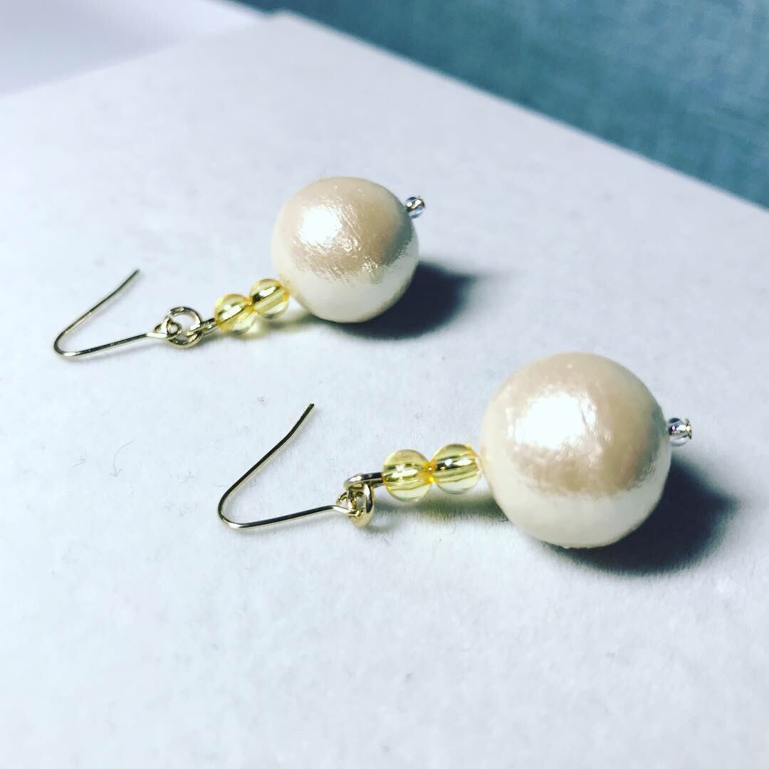 0021:一粒コットンパールピアス