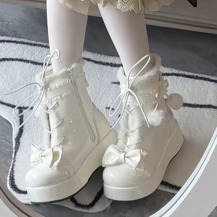 雪の妖精】ロリータ 厚底 ブーツ 白 [ファー/リボン/ポンポン] 甘ロリ