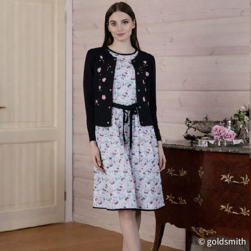 スーパービューティー カーディガン スイーツ エッフェル塔刺しゅう ニット ビジューボタン ベロア使い 2611013 ネイビー 2026年春夏 オーラボー Super Beauty 上品 30代 40代 50代 60代