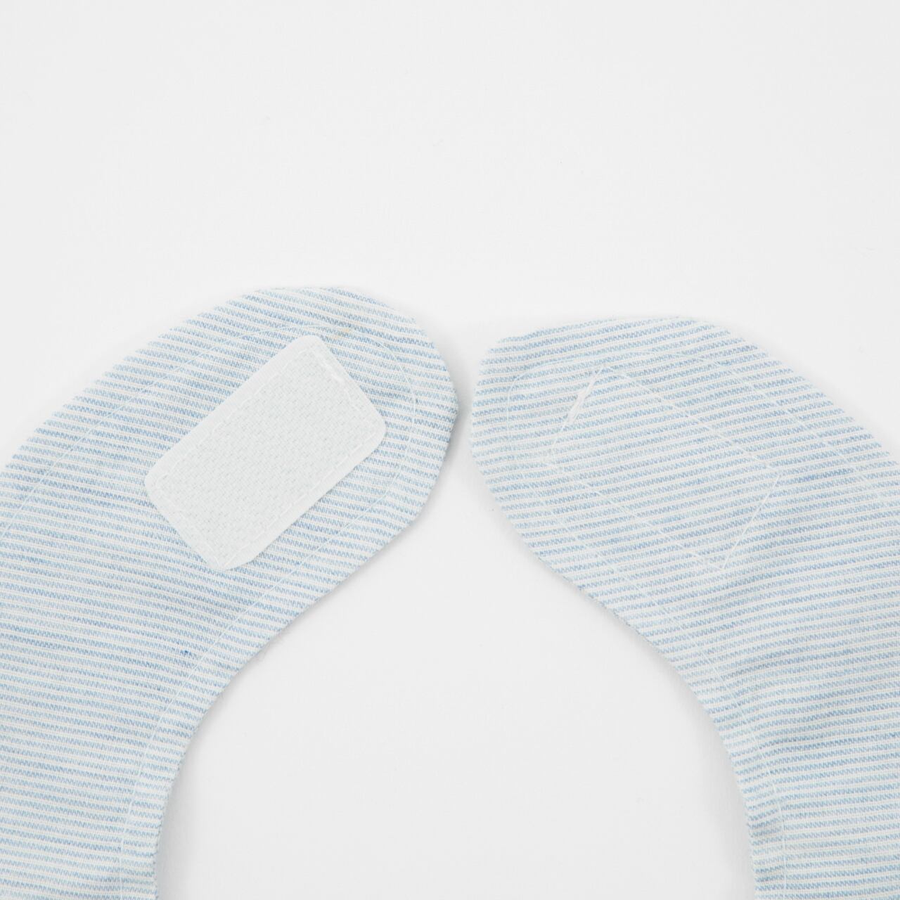 刺し子花びらスタイ | BABY GIFT Chainon