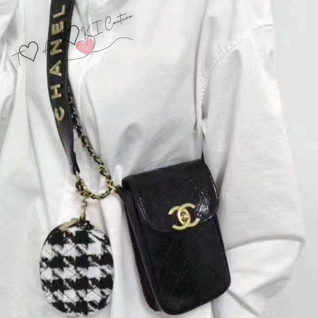 ノベルティ】♡CHANEL♡ ブラック スマホポーチ ショルダー ミニバッグ