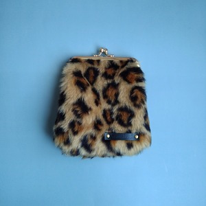 ふわモフ　がま口のタバコケース　コスメポーチ　ピルケース　レオパ柄　レオパード柄　ヒョウ柄　シガレットケース