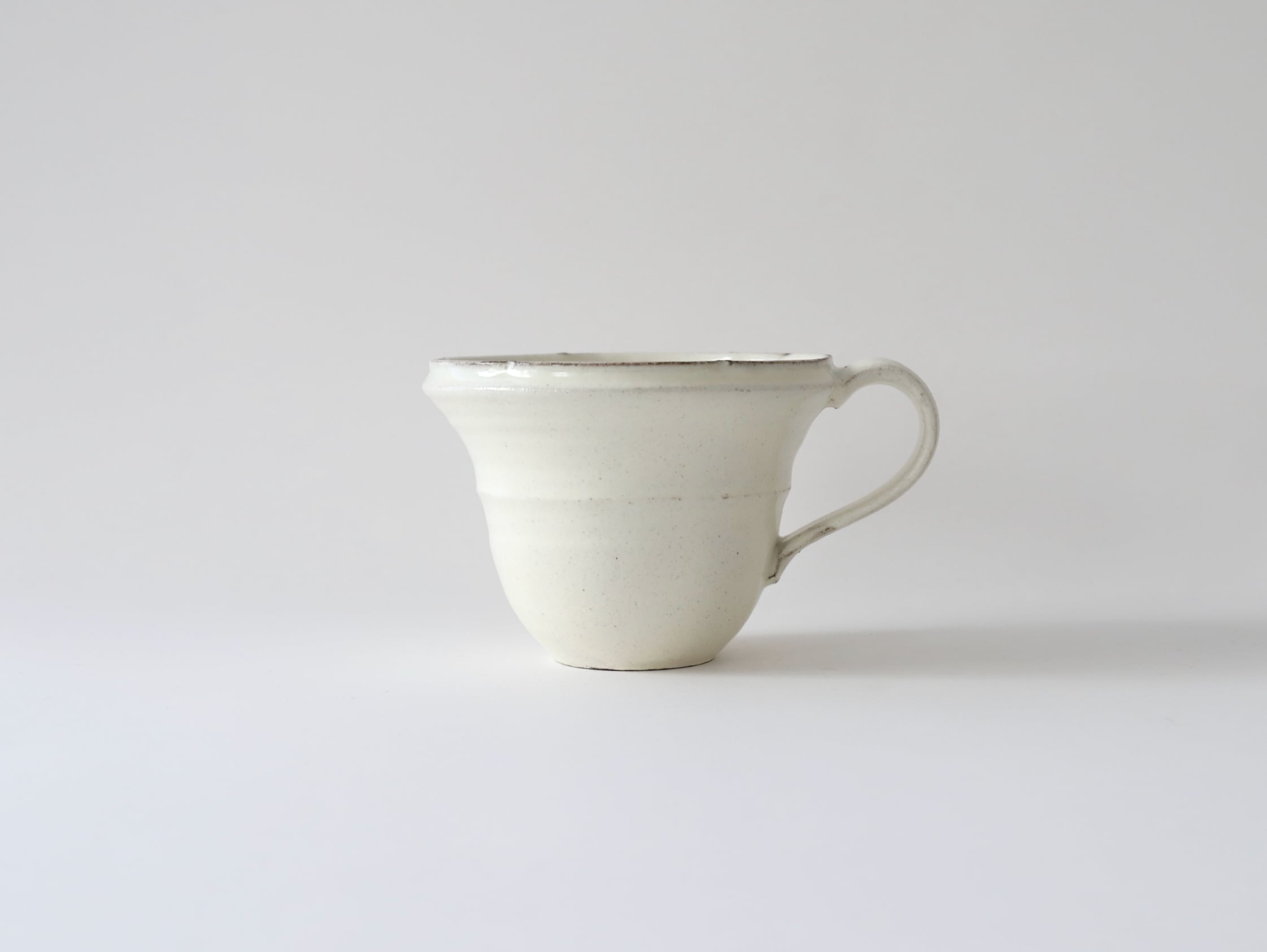 後藤義国 無地 輪花マグカップ | Galerie NUAGE