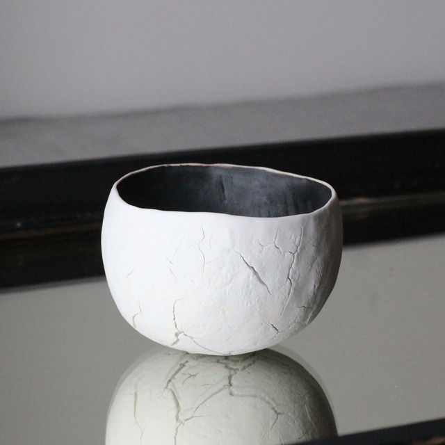 【中里博恒】白磁手びねり内墨渇　盌　B