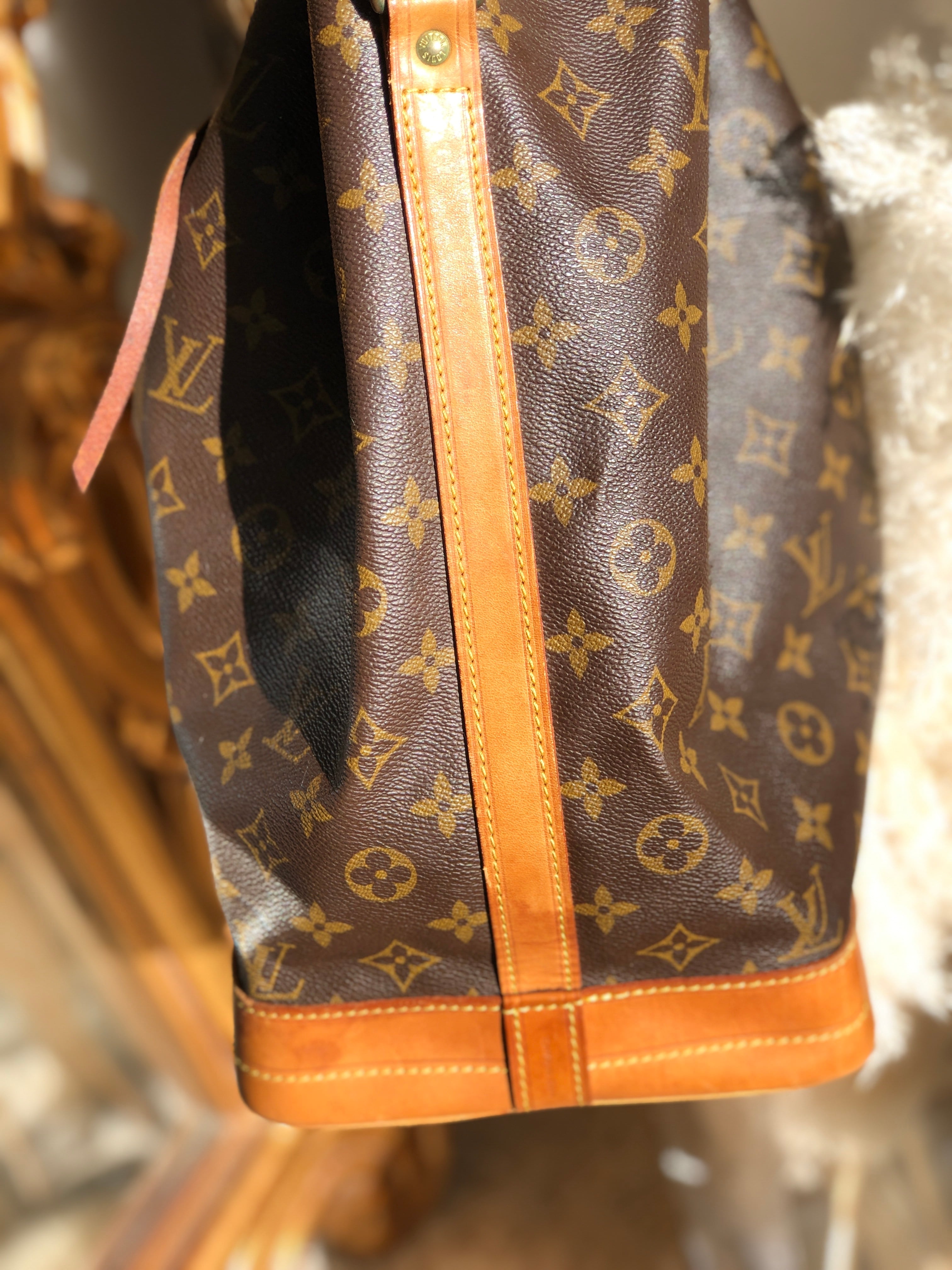 Dリングルイヴィトン ノエ M42224 LOUIS VUITTON ショルダーバッグ