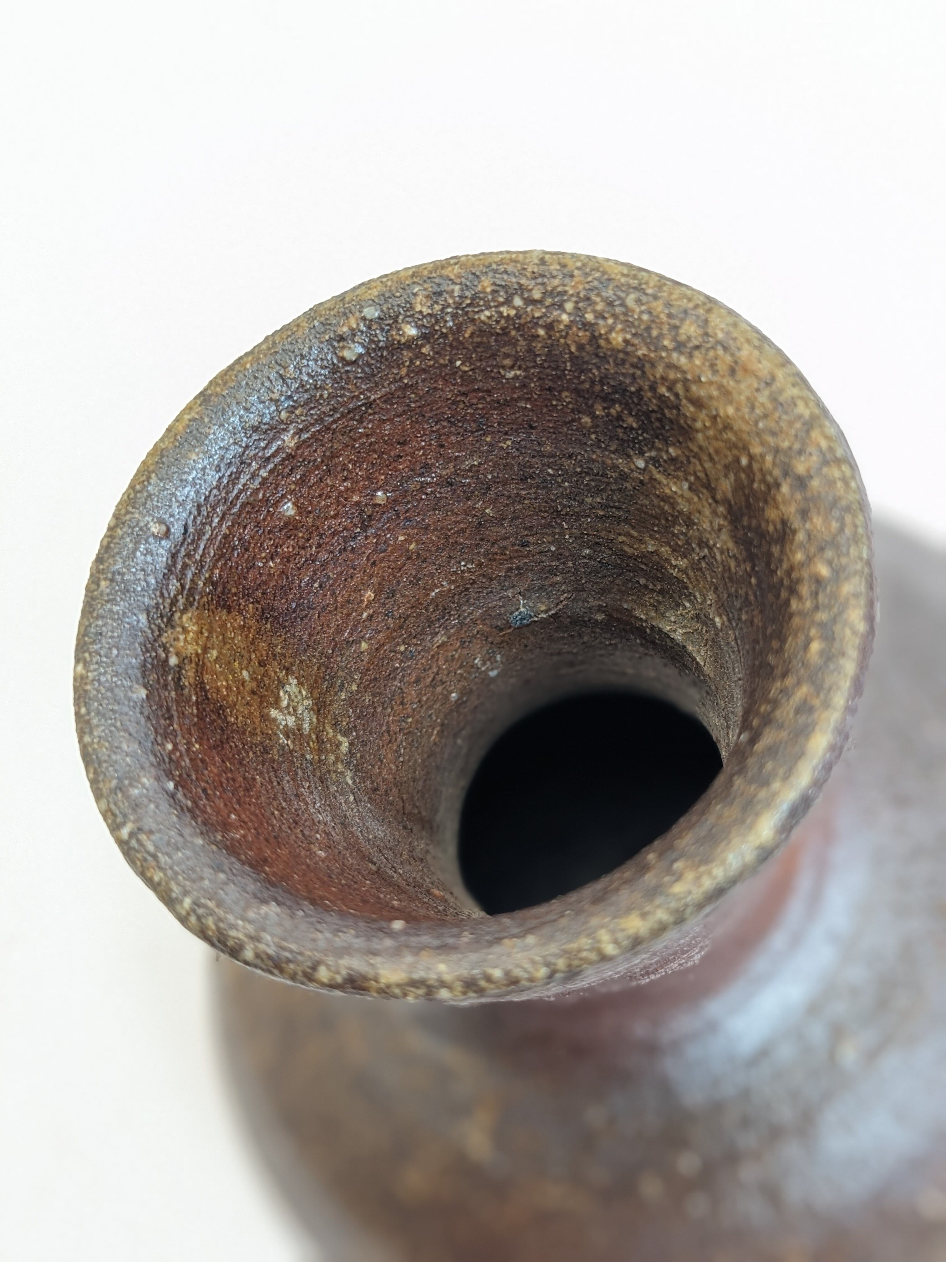 備前長頚窯変花入（小） | craftspace usaginotuno 備前焼、和食器