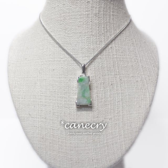 糸魚川翡翠のネックレス | 天然石ジュエリーの Canecry