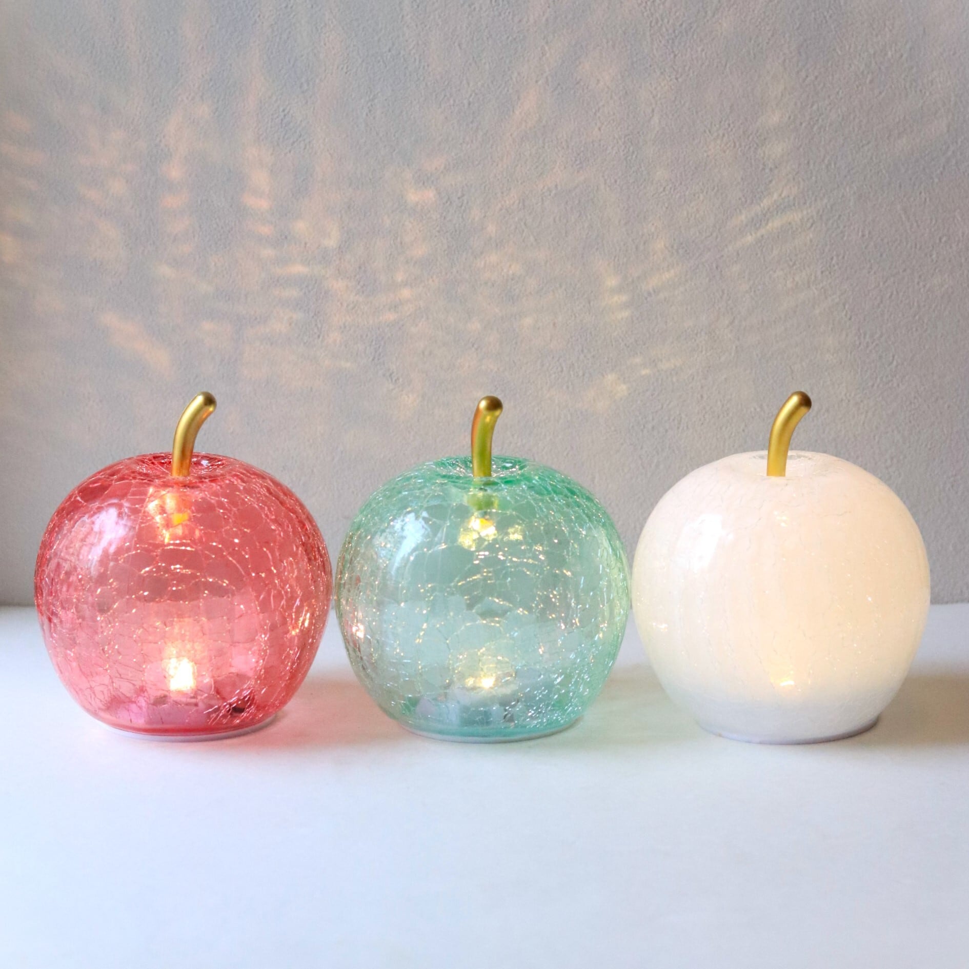 雑貨】Lumo Apple Lamp | ジーフラットインテリアショップ | online shop