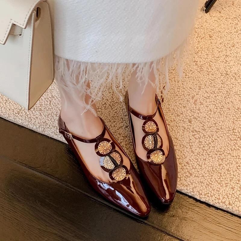 女性用スプリットレザーシューズ,先のとがったつま先のパンプス,キーシューズ,ローヒール,バックル,春,新品