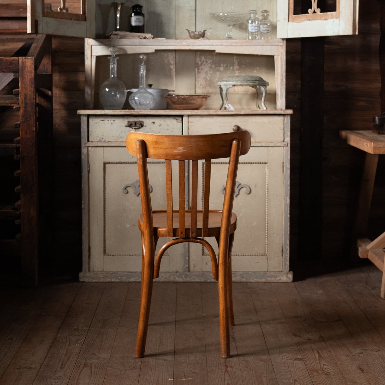 Cafe Bentwood Chair【D】/ カフェベントウッドチェア〈椅子・カフェ
