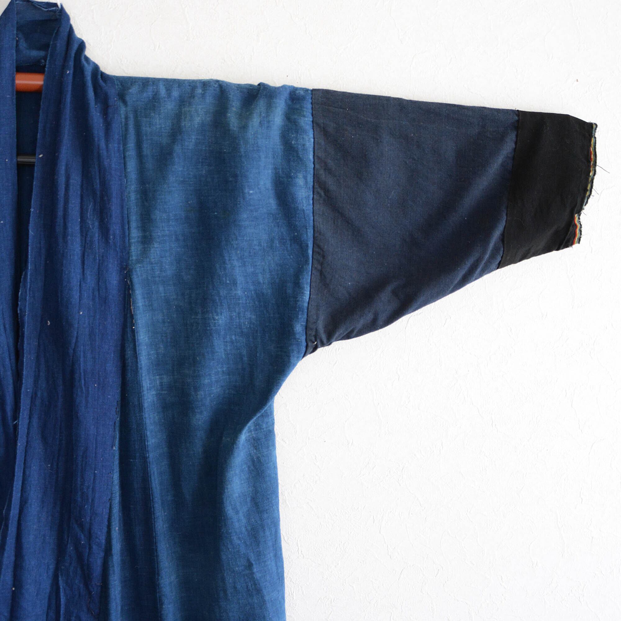 時代物アンティーク　（藍染め・筒描き）夜着 時代物アンティーク （藍染め・筒描き）夜着 時代物アンティーク （藍