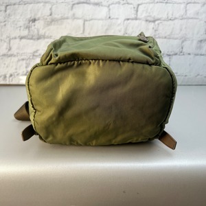 PRADA プラダ  三角プレート ナイロン バックパック・リュック グリーン A-9809