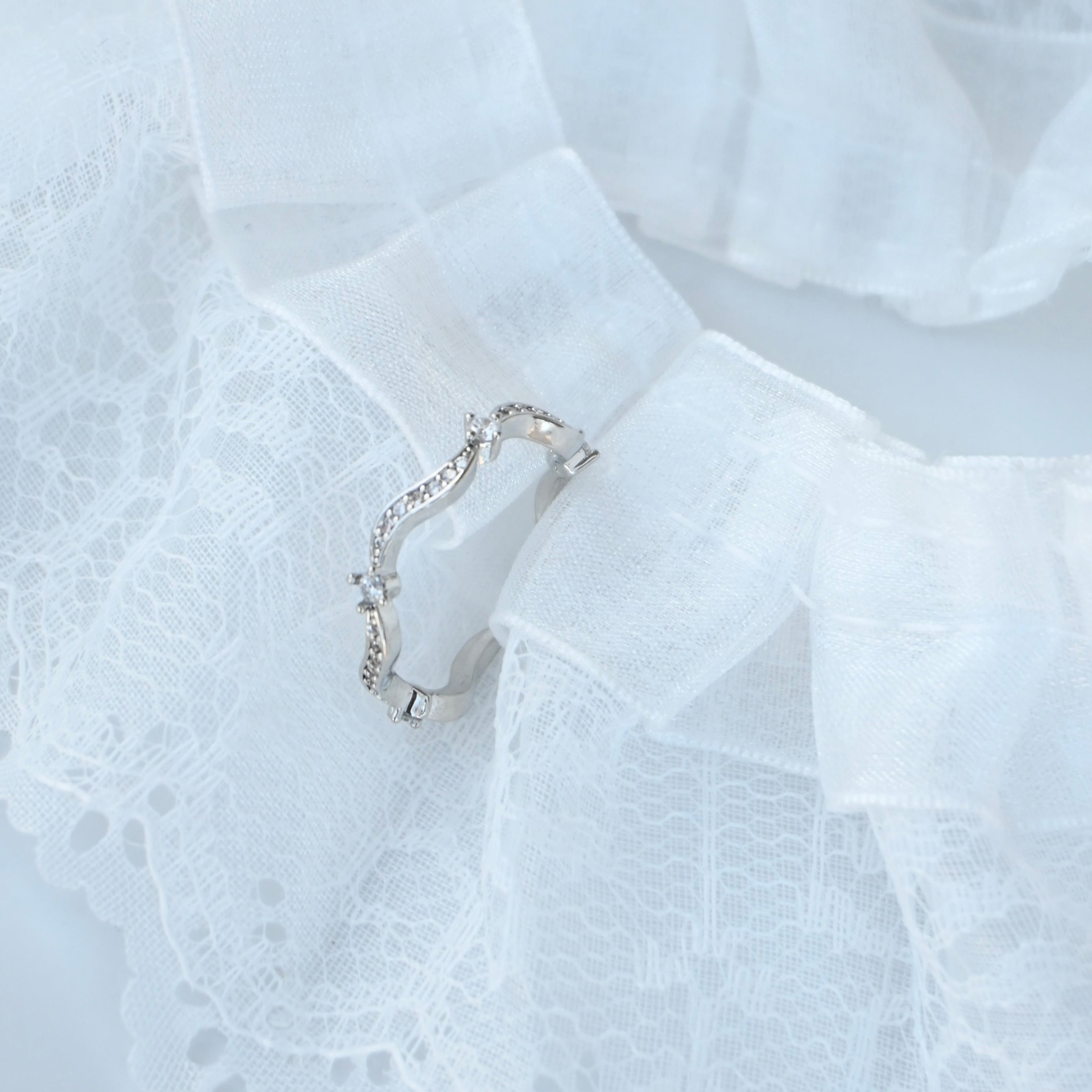 アクセサリー Belle THE BELLE