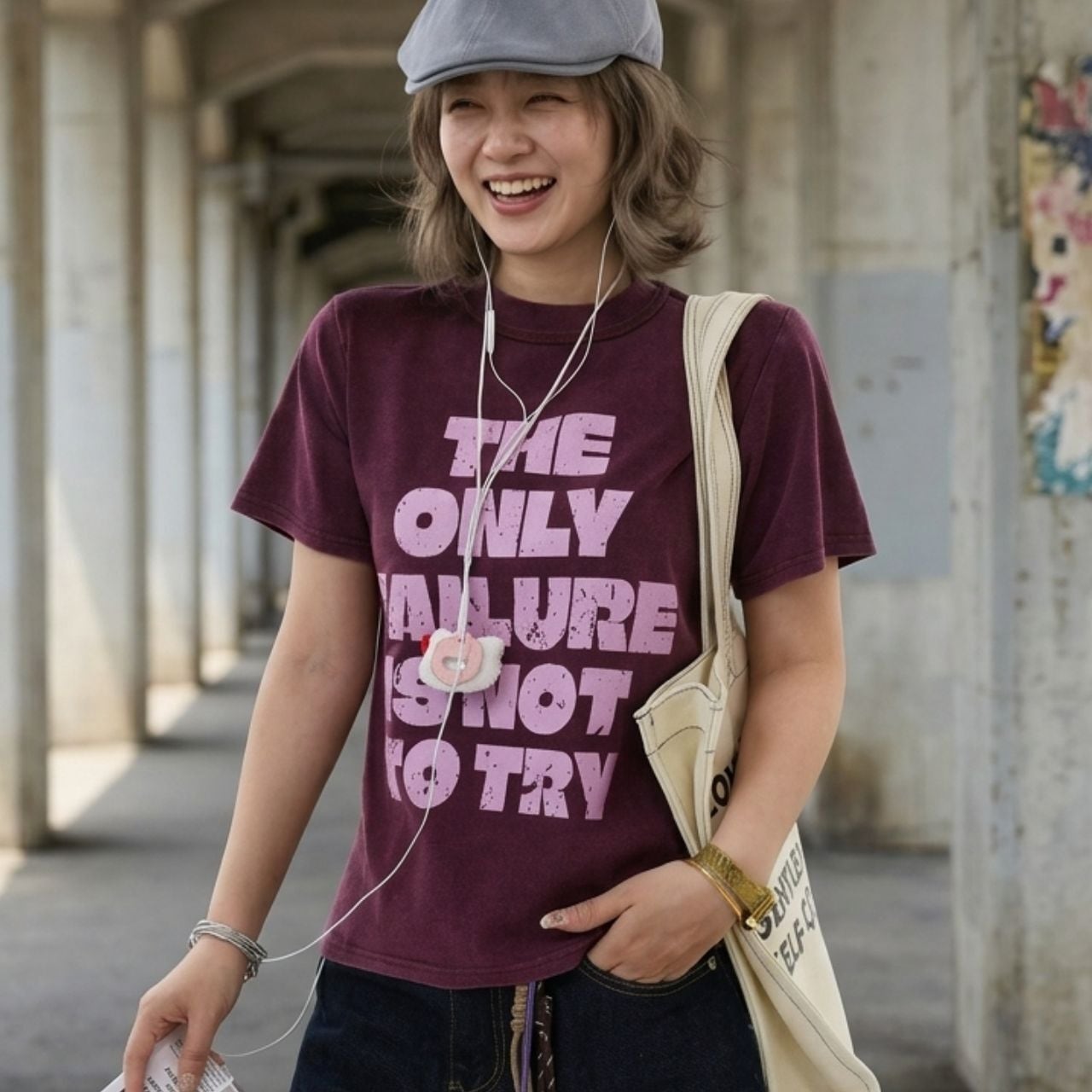 クラックレタリングビッグロゴTシャツ 3col R02547