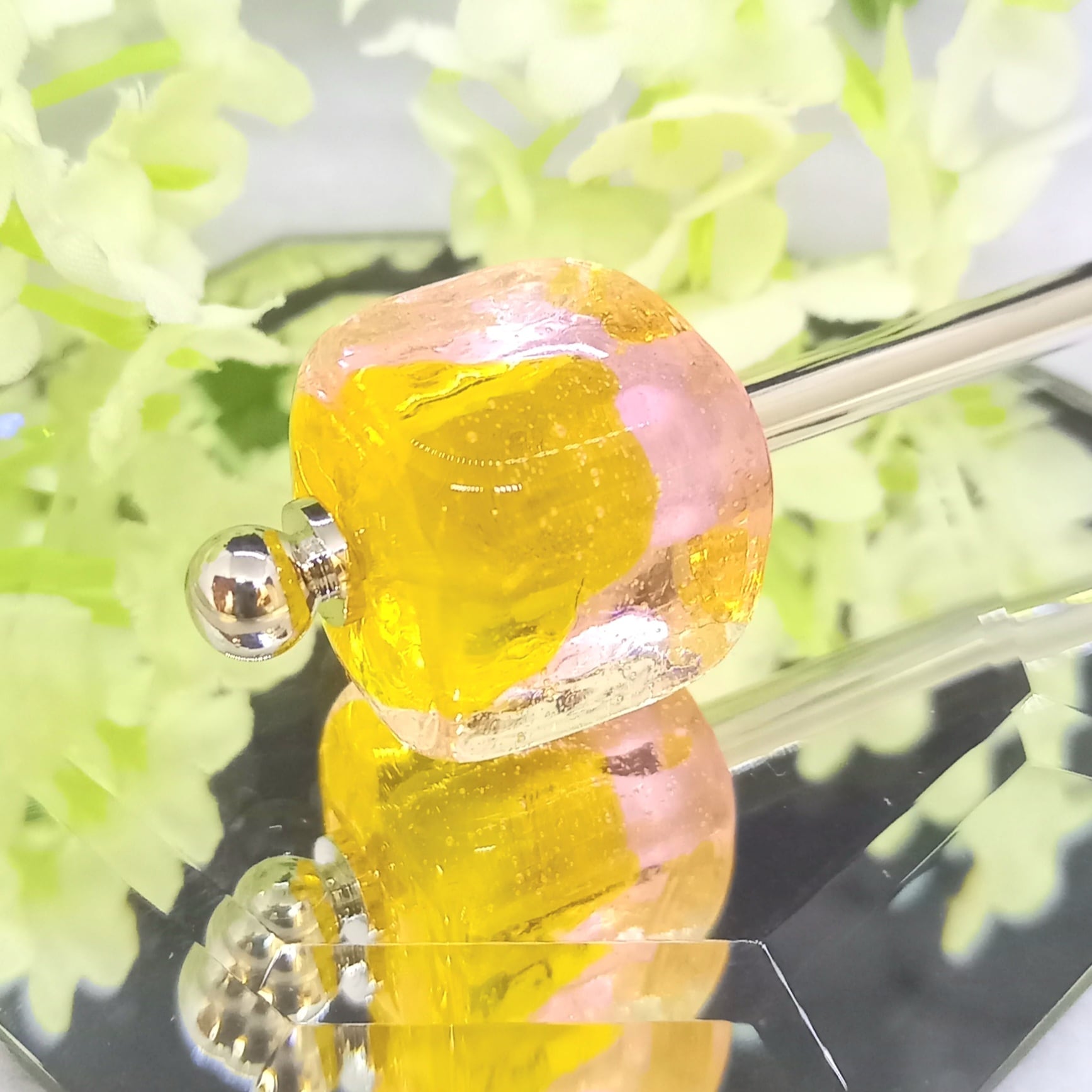 甘酸っぱカラーのキューブとんぼ玉・簪