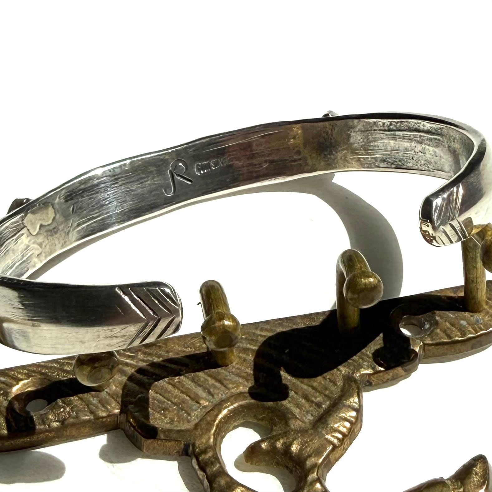 Jesse Robbins “Size L” Coin Silver Bracelet インディアンジュエリー