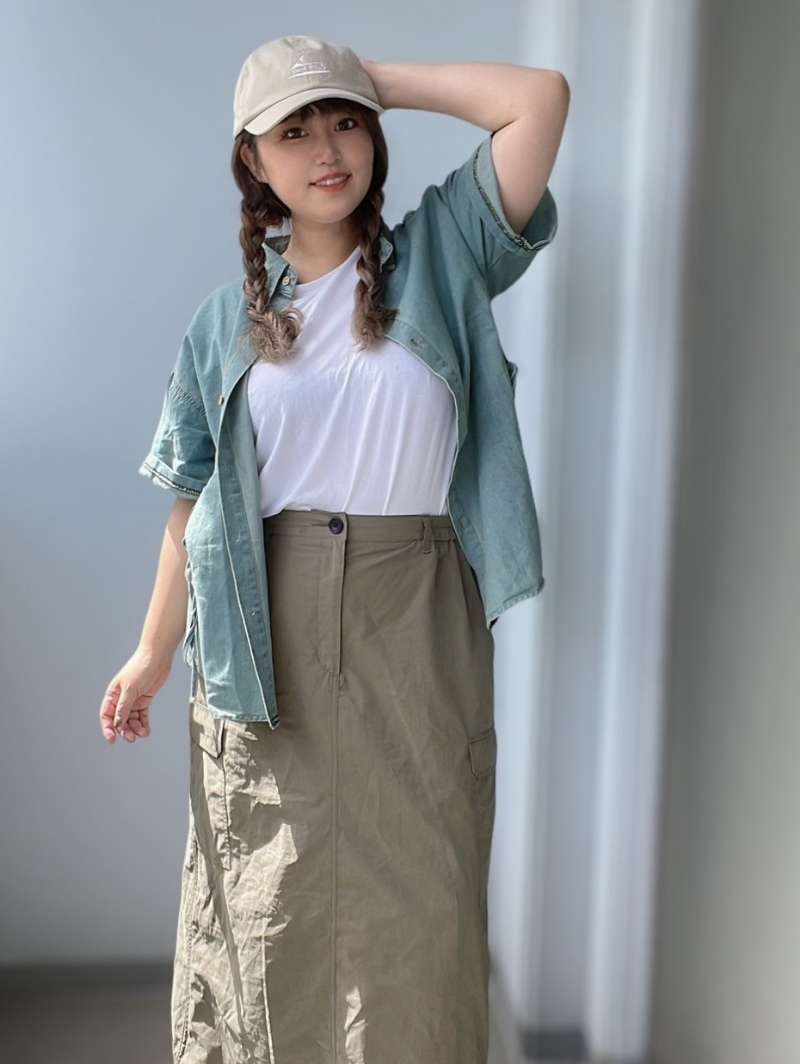 簡単に美シルエットをメイク サイドリボン付きデニムシャツ カジュアルコーデ クール シンプル レトロ 夏 大きいサイズ 韓国 CH8988