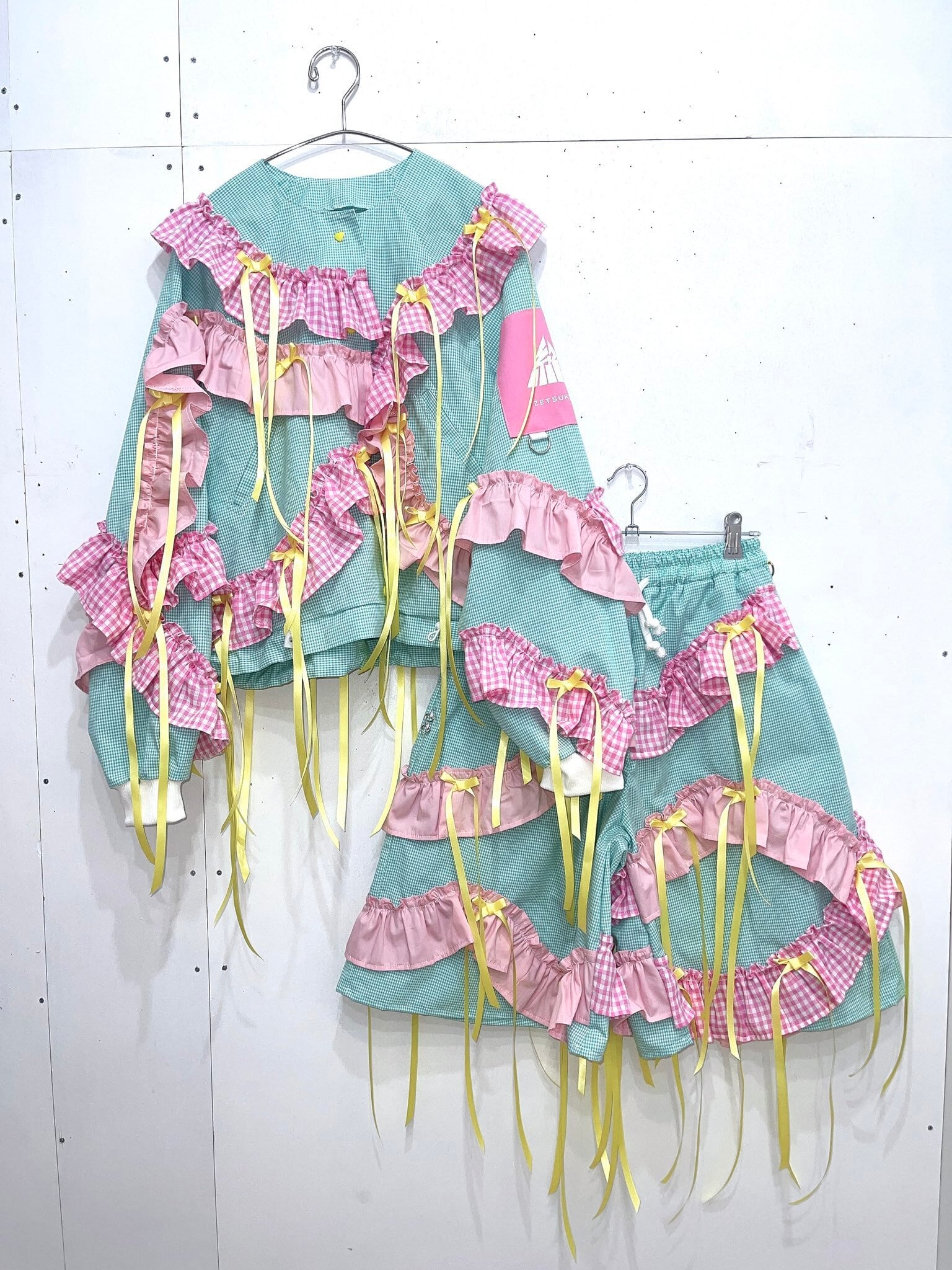 トップス | zetsukigu