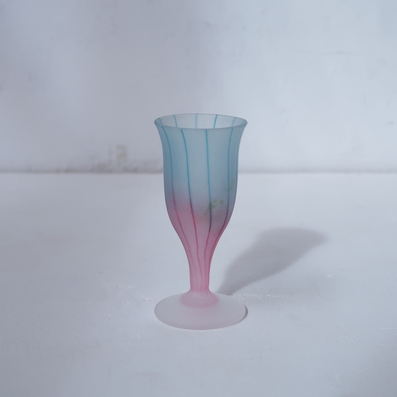 マットなカラフルミニグラス