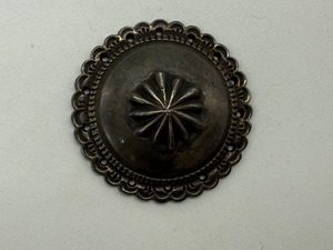 良品　フラワーコンチョ大14.32g