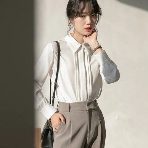 ホワイト ブラウス 長袖 シャツ 通勤 オフィス 仕事 きれいめ 高見え お洒落 オシャレ 春 夏 就活 20代 ポロカラー ボタン 清楚 上品 シック シンプル エレガント S M L XL