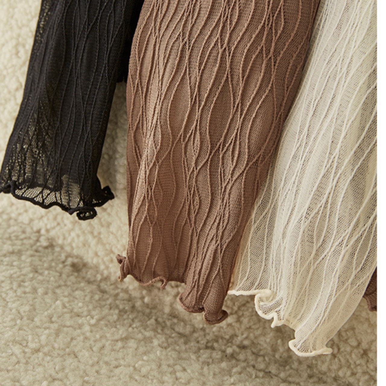 ハーフハイネックシアーボトミングシャツ W01079