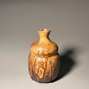 備前徳利 Bizen Sake Vessel
