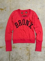 d.i.a logo sweat shirts