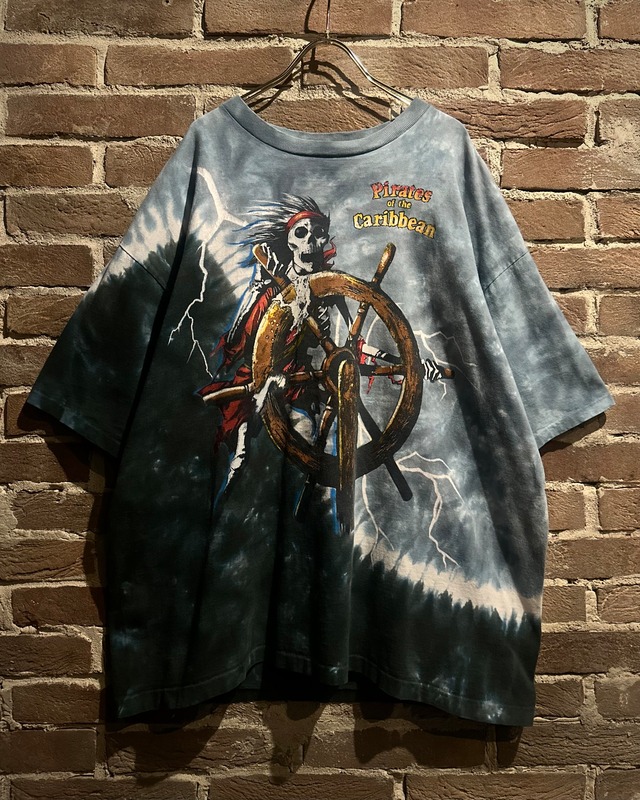 【Caka act3】"Pirates of the Caribbean" 90's Vintage Loose T-Shirt