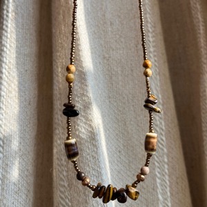 天然石ヴィンテージビーズネックレス＆ ゴールドチタンネックレスの2点セット W10210