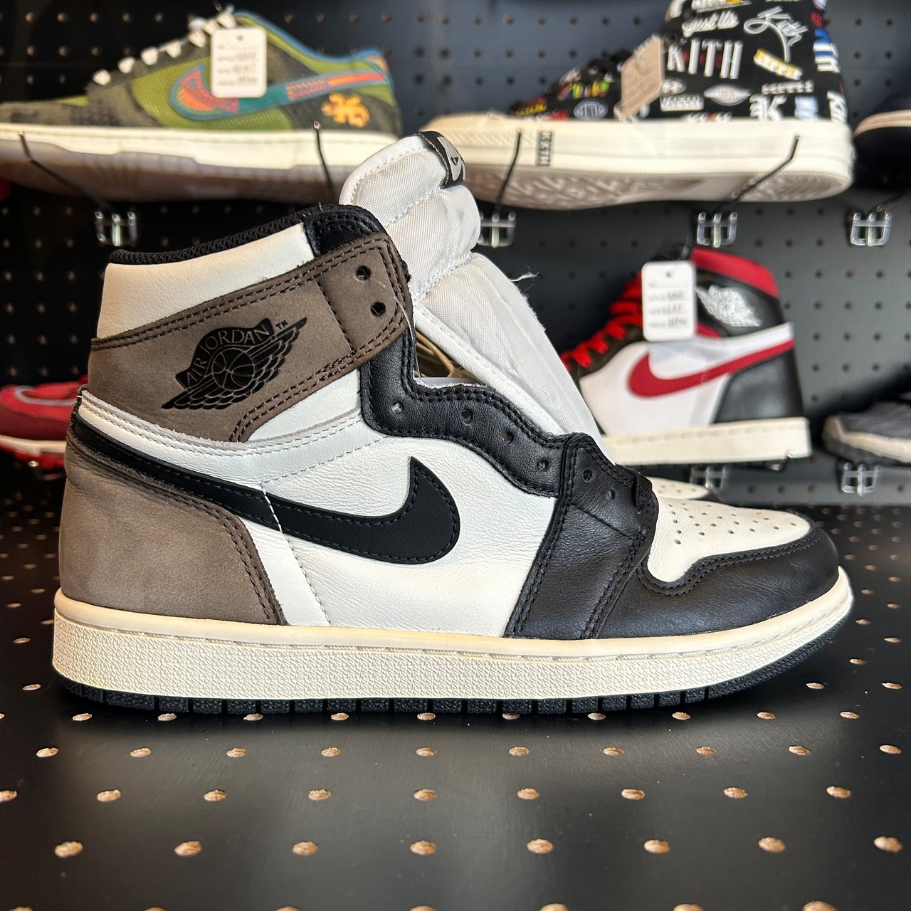 Nike Air Jordan 1 High OG "Sail/Dark Mocha/Black" US7.5/25.5cm