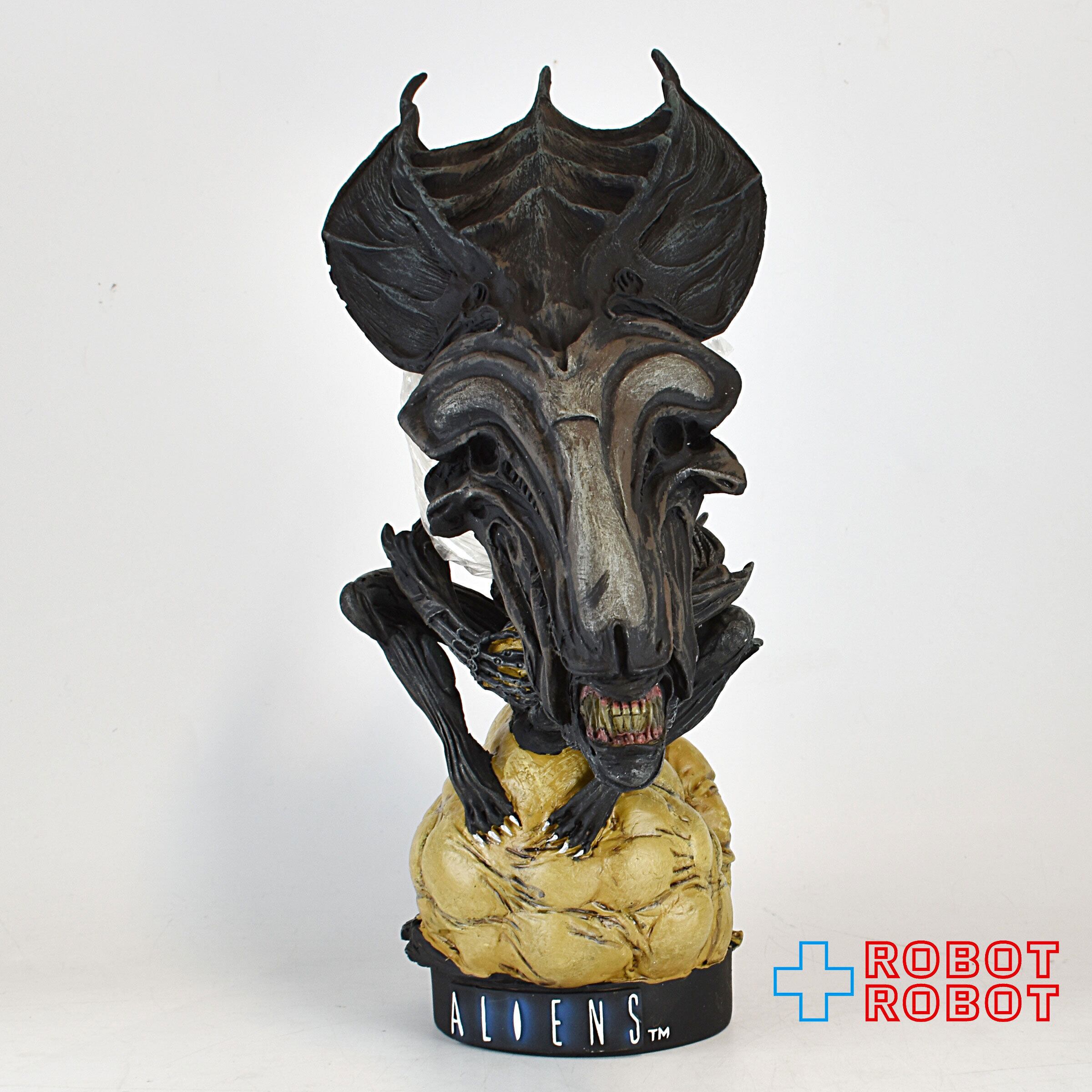 NECA エイリアン クイーン ヘッドノッカーズ ボブルヘッドフィギュア