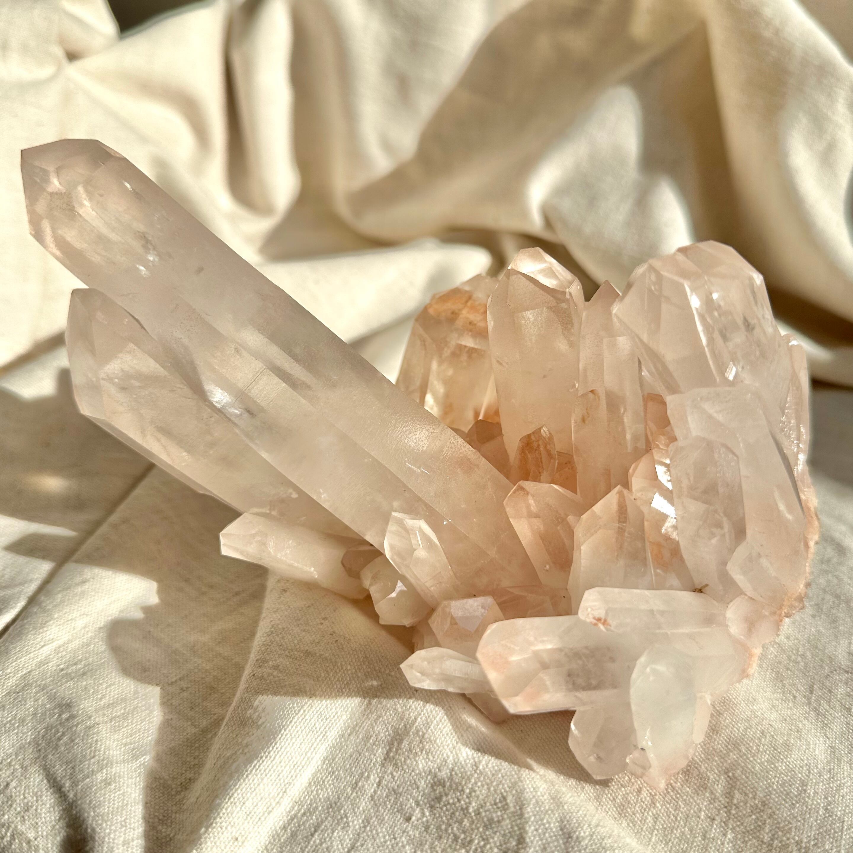 ヒマラヤ 水晶】インド マニカラン産 両面 ♡ ヒマラヤン ピンク 