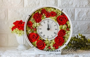 赤い薔薇とカーネーションが印象的な花時計＊ 結婚・出産・新築・誕生日・両親贈呈品