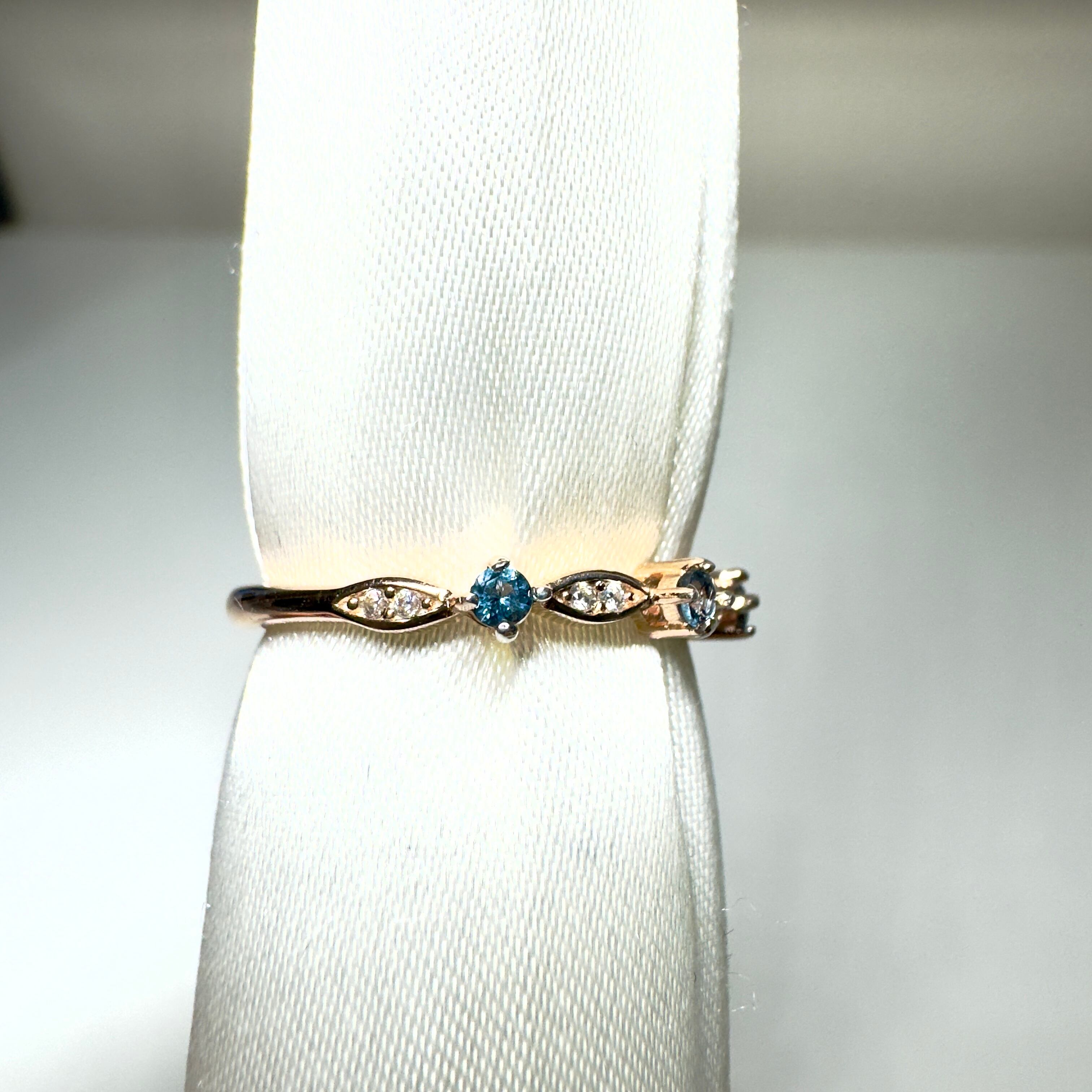 ♦︎ロンドンブルートパーズ ♦︎