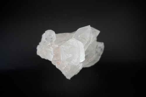 【２６】超高波動ヒマーチャル・プラデーシュ州クル渓谷マニカラン水晶 クラスター