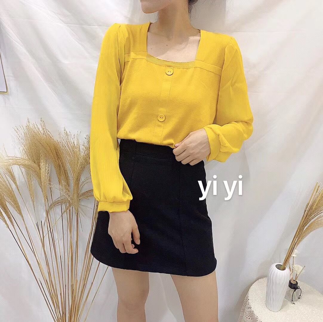 スクエアネックブラウス