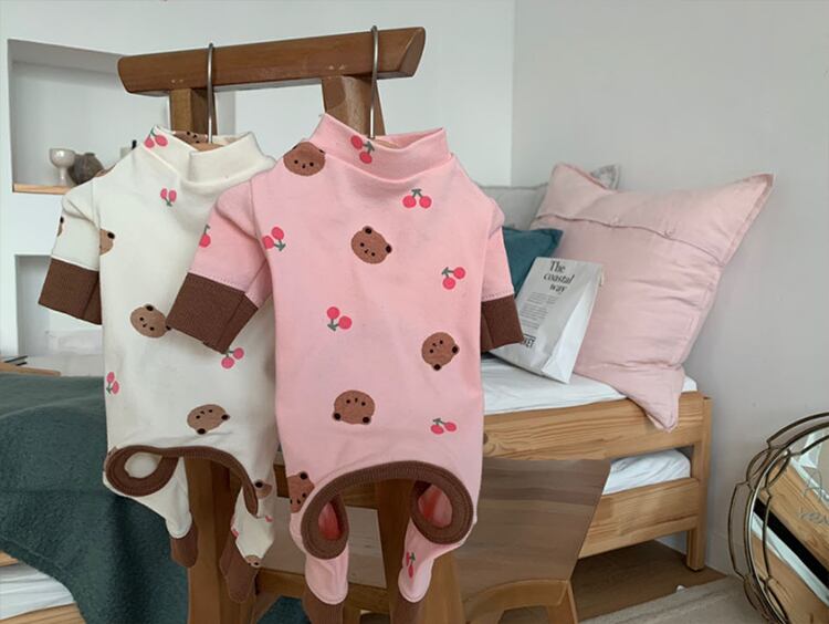cherry bear all in one XS ~ 2XL  /  S ~ 2XL  /  犬服 新作 オールインワン 可愛い 犬の服 ロンパース ドッグウェア つなぎ ストレッチ 小型犬 中型犬 tsu38