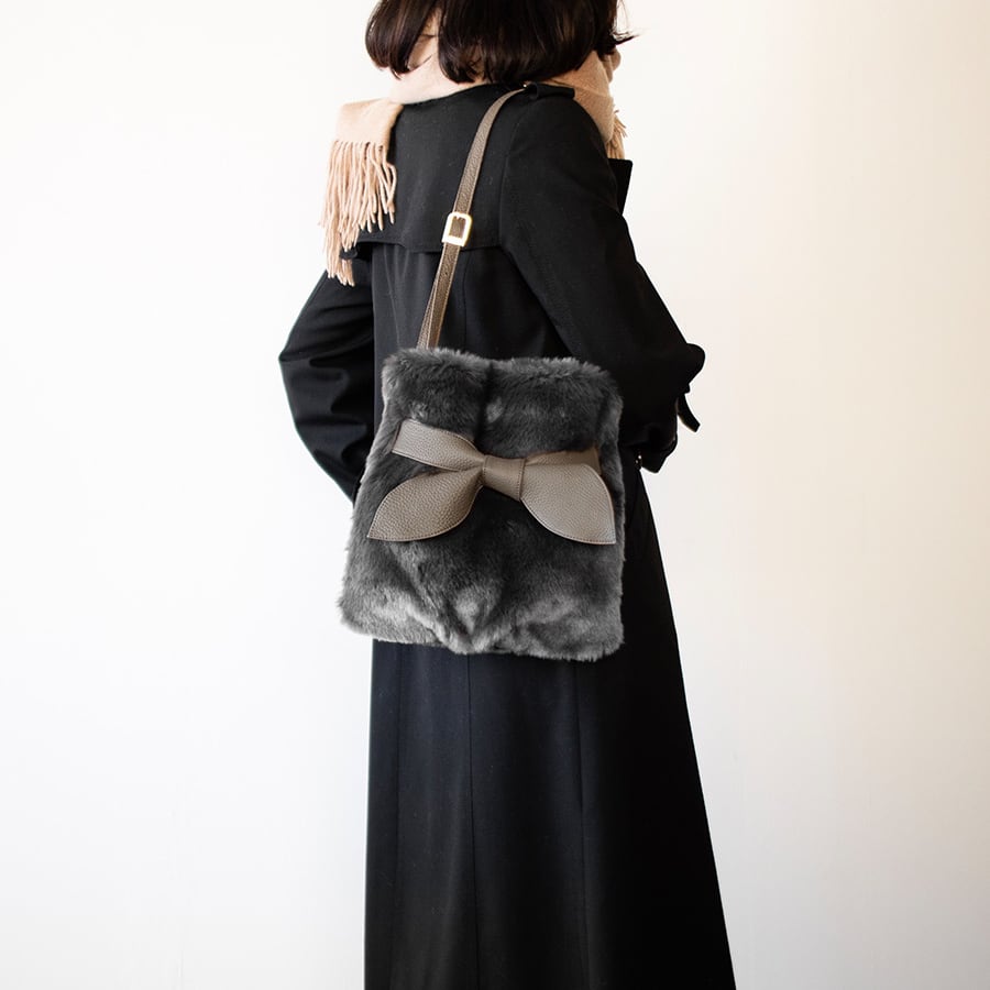 上質エコファー 本革リボン ショルダーバッグ